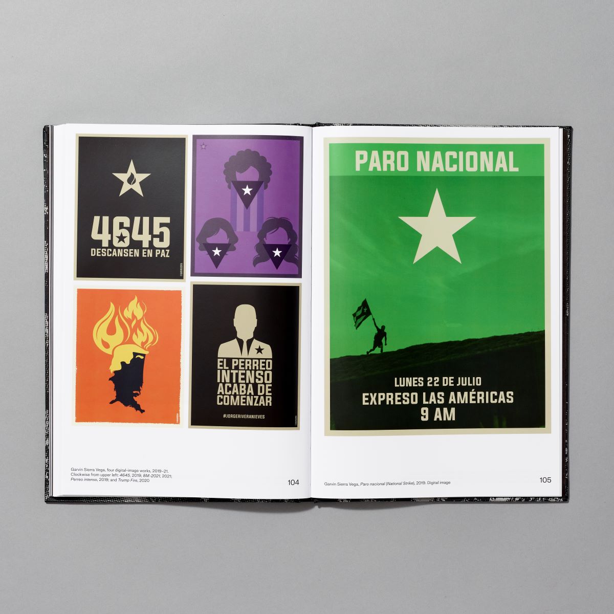 Inner spread of the No existe un mundo poshuracan exhibition catalogue