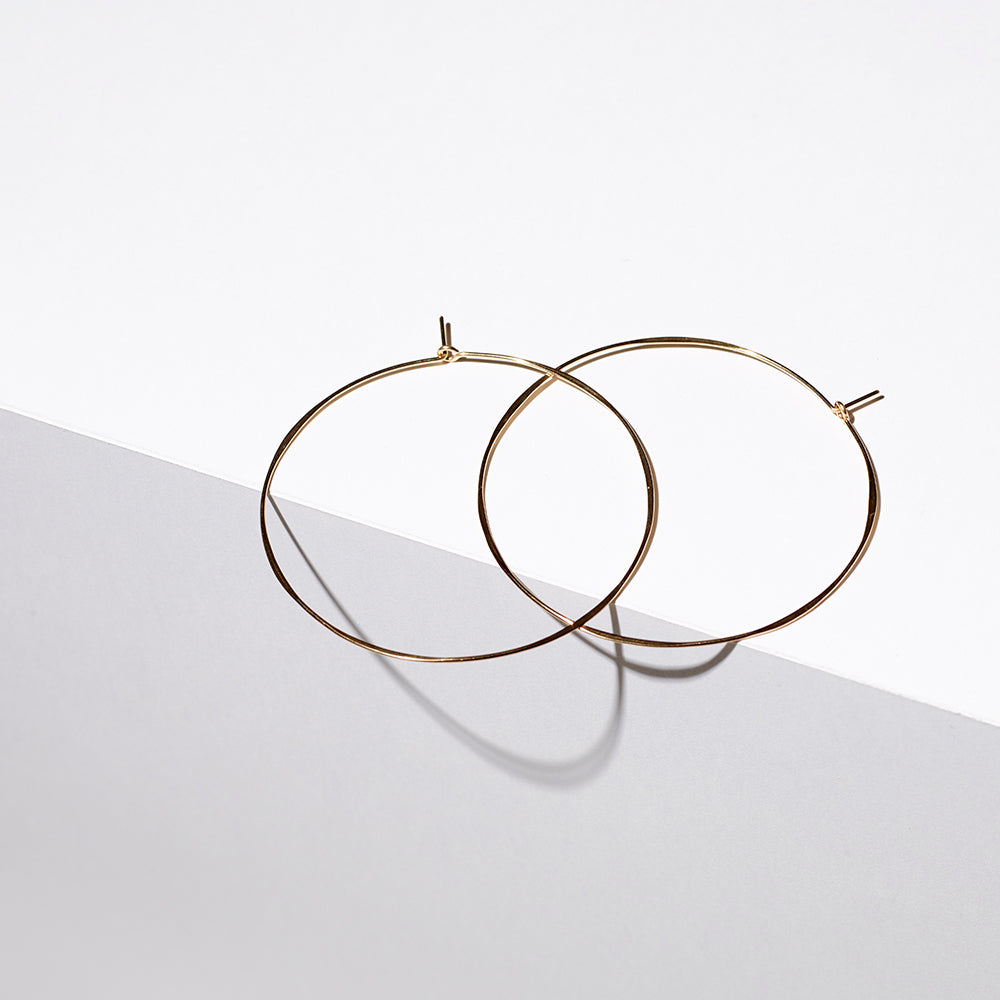 Sweet Pea | Extra Large Lightweight 18k Yellow Gold Hoop Earrings at Voiage  Jewelry