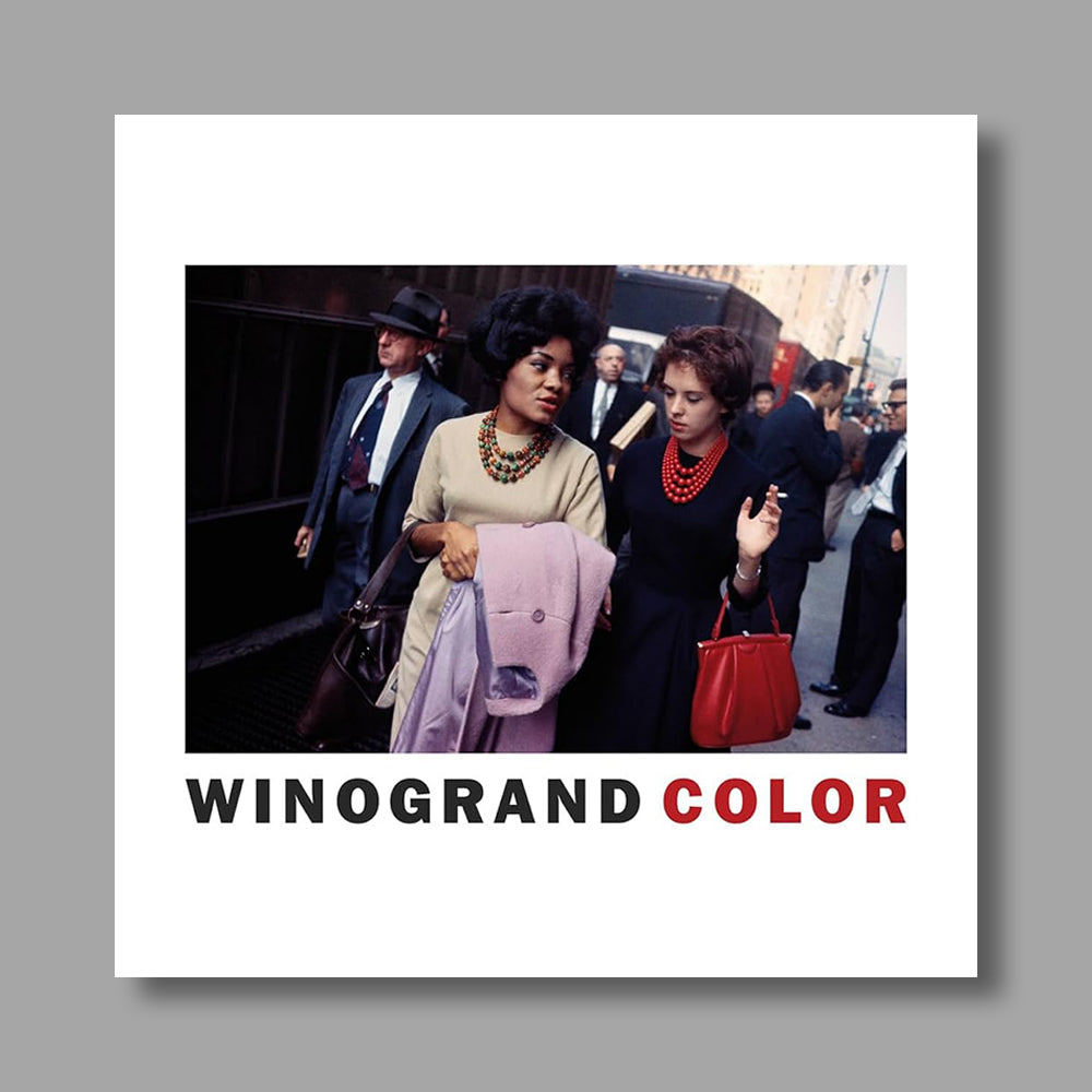 Front cover of Garry Winogrand: Winogrand Color