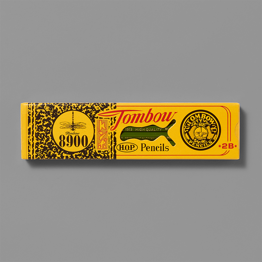 Set of 12 8900 drawing pencils